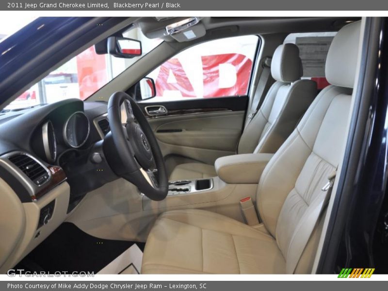Blackberry Pearl / Black 2011 Jeep Grand Cherokee Limited