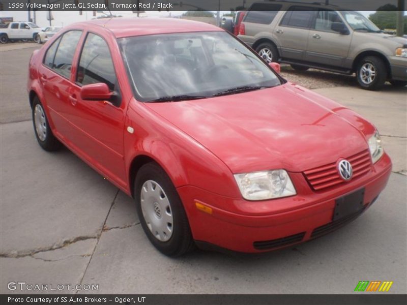 Tornado Red / Black 1999 Volkswagen Jetta GL Sedan