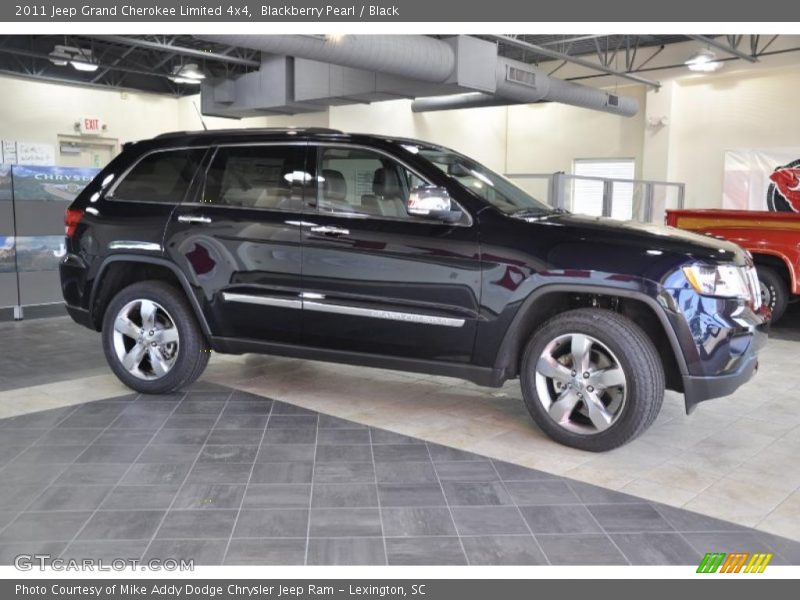 Blackberry Pearl / Black 2011 Jeep Grand Cherokee Limited 4x4