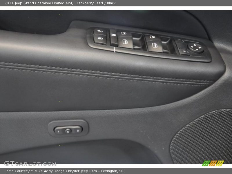 Blackberry Pearl / Black 2011 Jeep Grand Cherokee Limited 4x4