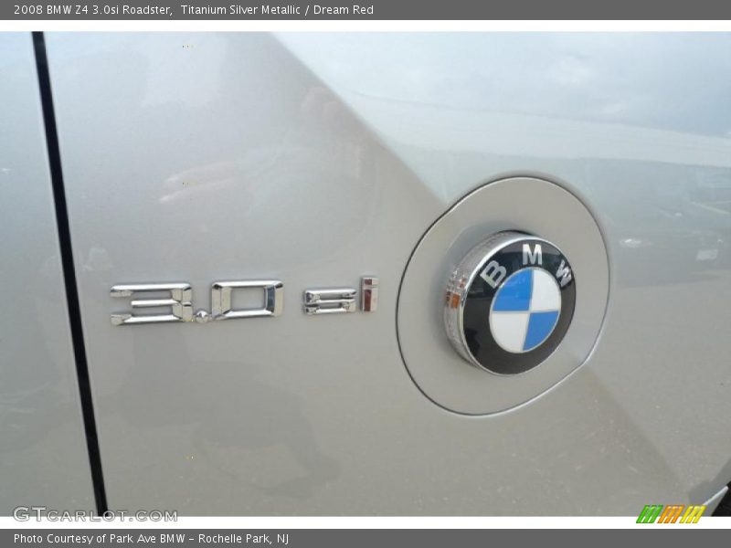 Titanium Silver Metallic / Dream Red 2008 BMW Z4 3.0si Roadster