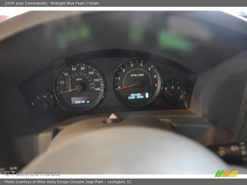 Midnight Blue Pearl / Khaki 2006 Jeep Commander