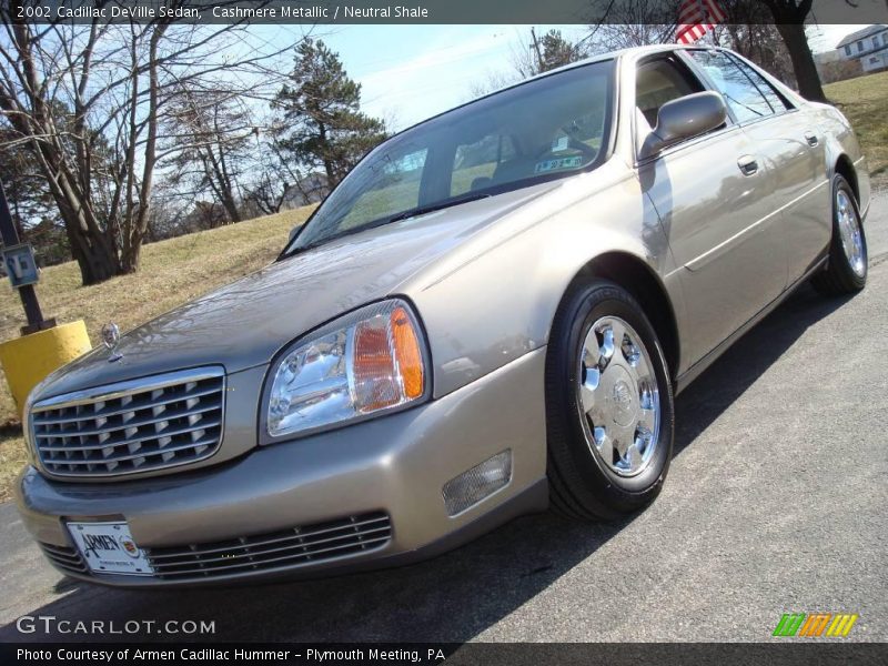 Cashmere Metallic / Neutral Shale 2002 Cadillac DeVille Sedan