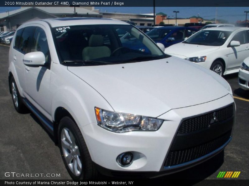 Diamond White Pearl / Beige 2010 Mitsubishi Outlander GT 4WD