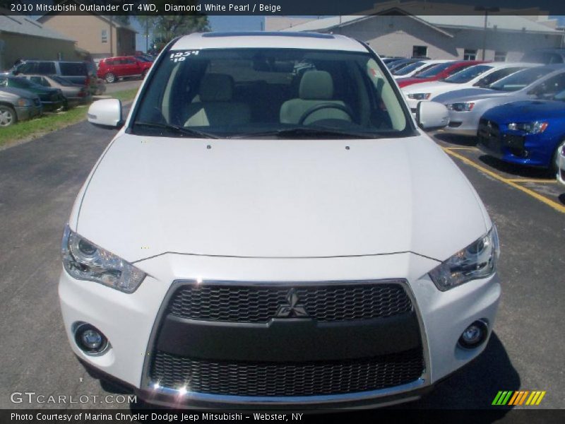 Diamond White Pearl / Beige 2010 Mitsubishi Outlander GT 4WD