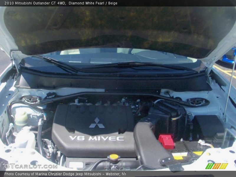 Diamond White Pearl / Beige 2010 Mitsubishi Outlander GT 4WD