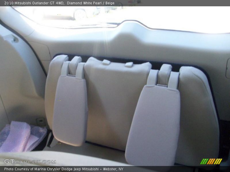 Diamond White Pearl / Beige 2010 Mitsubishi Outlander GT 4WD