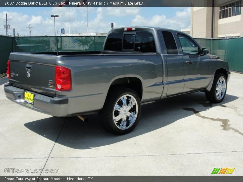Mineral Gray Metallic / Medium Slate Gray 2007 Dodge Dakota SLT Club Cab