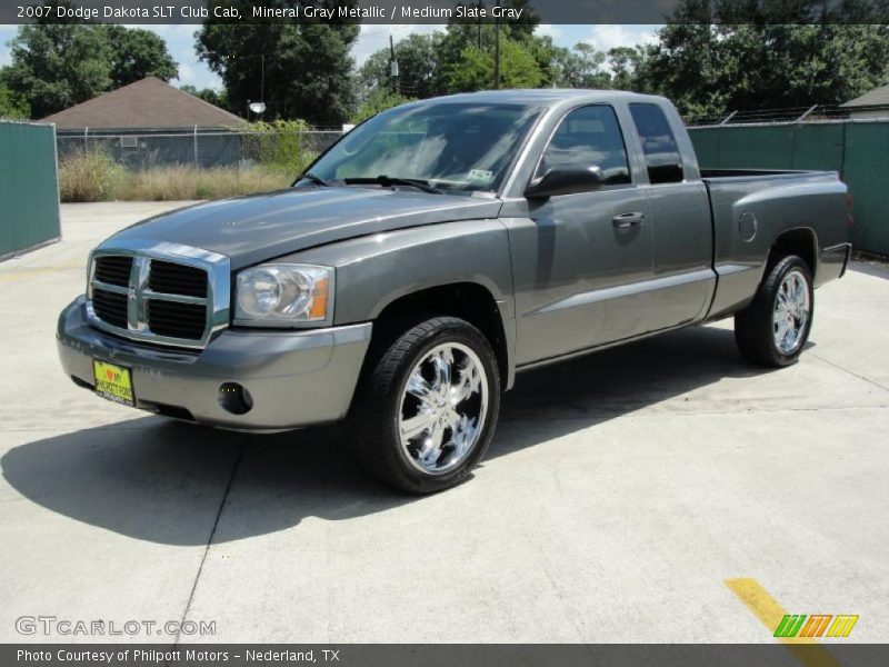Mineral Gray Metallic / Medium Slate Gray 2007 Dodge Dakota SLT Club Cab
