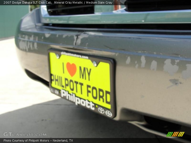 Mineral Gray Metallic / Medium Slate Gray 2007 Dodge Dakota SLT Club Cab