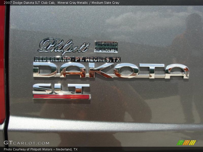 Mineral Gray Metallic / Medium Slate Gray 2007 Dodge Dakota SLT Club Cab