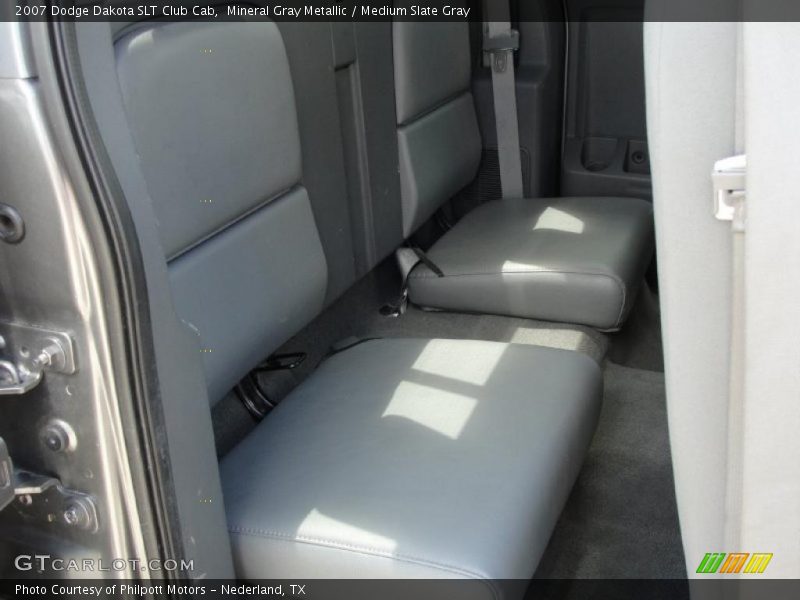 Mineral Gray Metallic / Medium Slate Gray 2007 Dodge Dakota SLT Club Cab