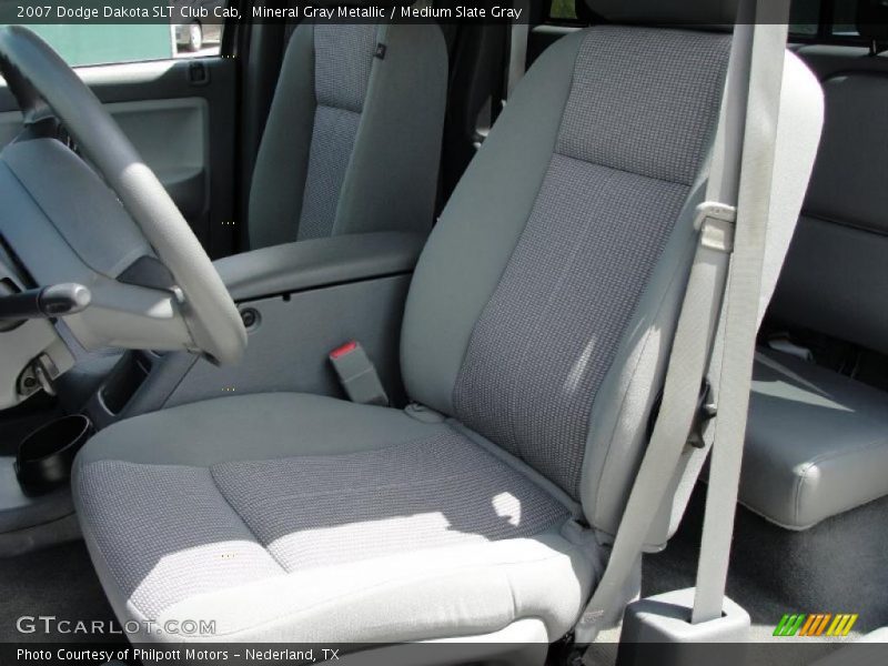 Mineral Gray Metallic / Medium Slate Gray 2007 Dodge Dakota SLT Club Cab
