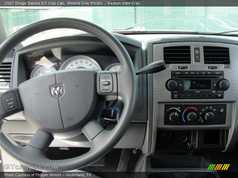 Mineral Gray Metallic / Medium Slate Gray 2007 Dodge Dakota SLT Club Cab