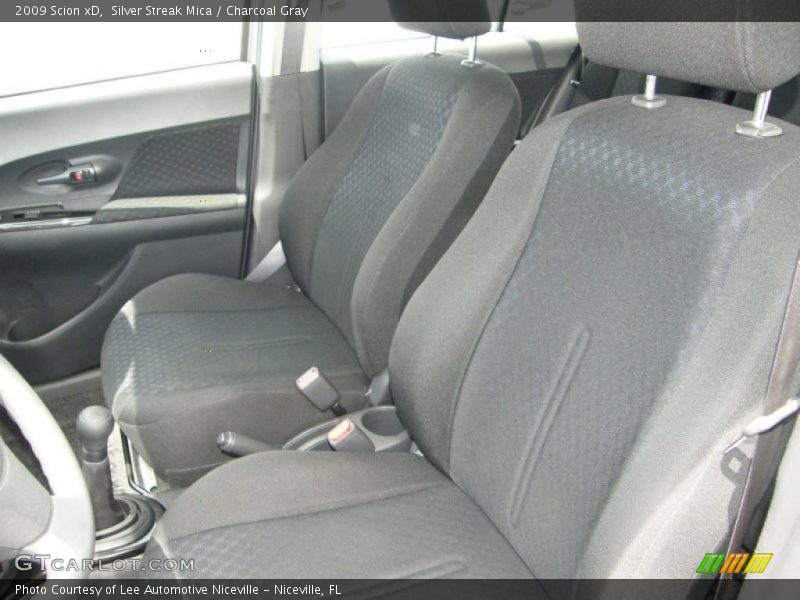 Silver Streak Mica / Charcoal Gray 2009 Scion xD