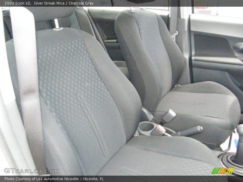 Silver Streak Mica / Charcoal Gray 2009 Scion xD