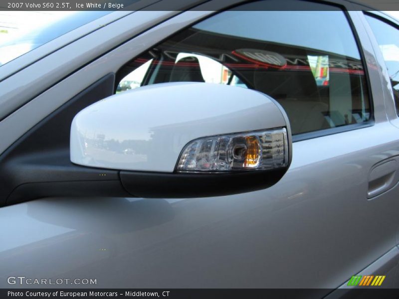 Ice White / Beige 2007 Volvo S60 2.5T