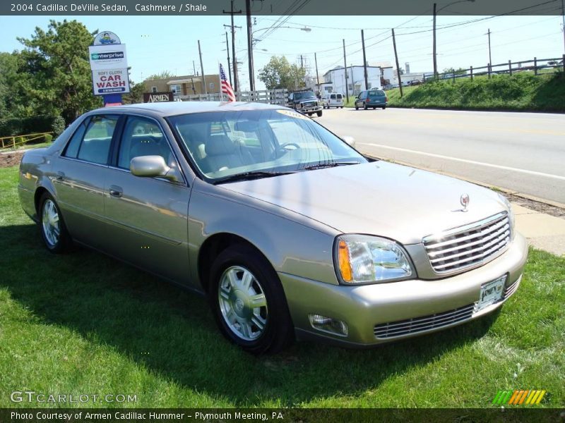 Cashmere / Shale 2004 Cadillac DeVille Sedan