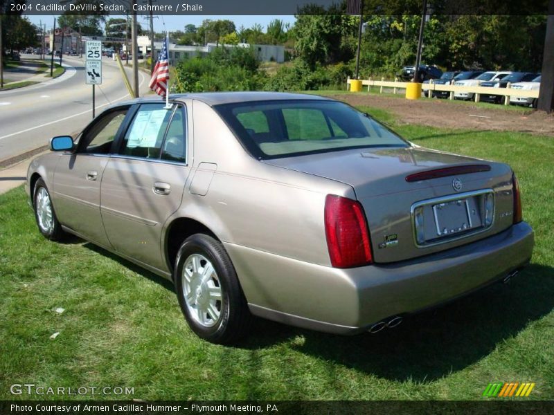 Cashmere / Shale 2004 Cadillac DeVille Sedan