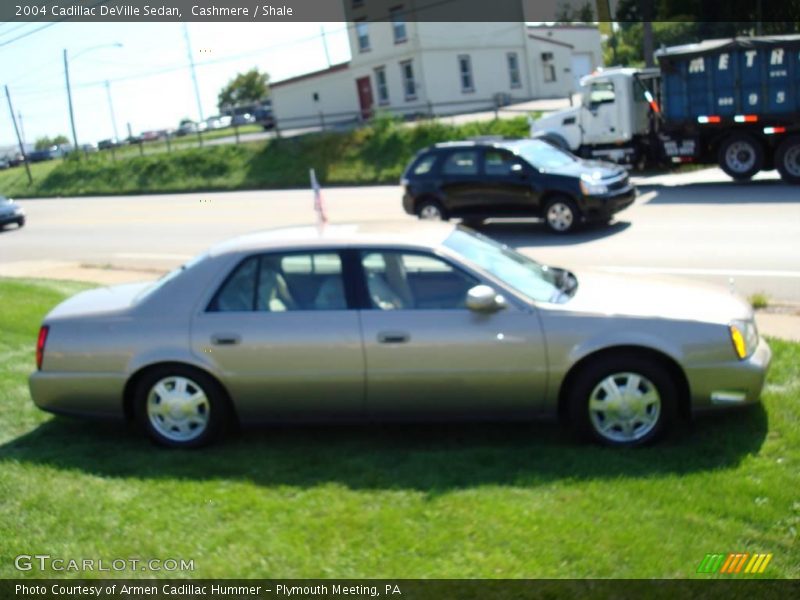 Cashmere / Shale 2004 Cadillac DeVille Sedan