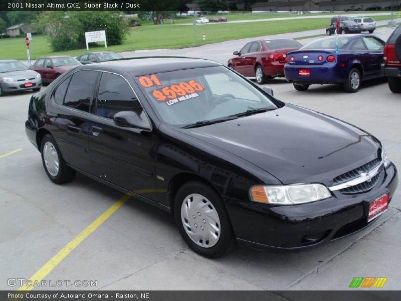 Super Black / Dusk 2001 Nissan Altima GXE