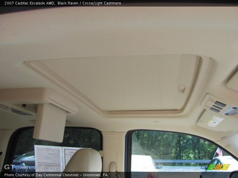 Black Raven / Cocoa/Light Cashmere 2007 Cadillac Escalade AWD