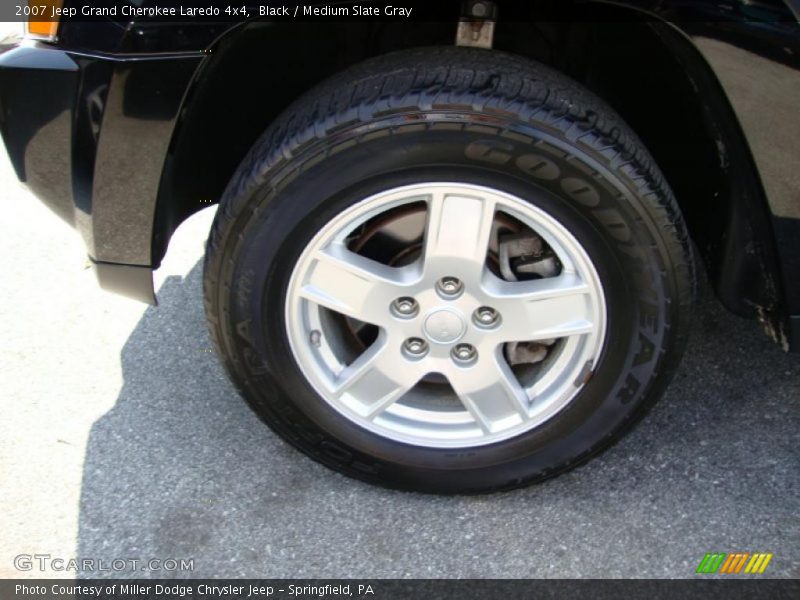 Black / Medium Slate Gray 2007 Jeep Grand Cherokee Laredo 4x4