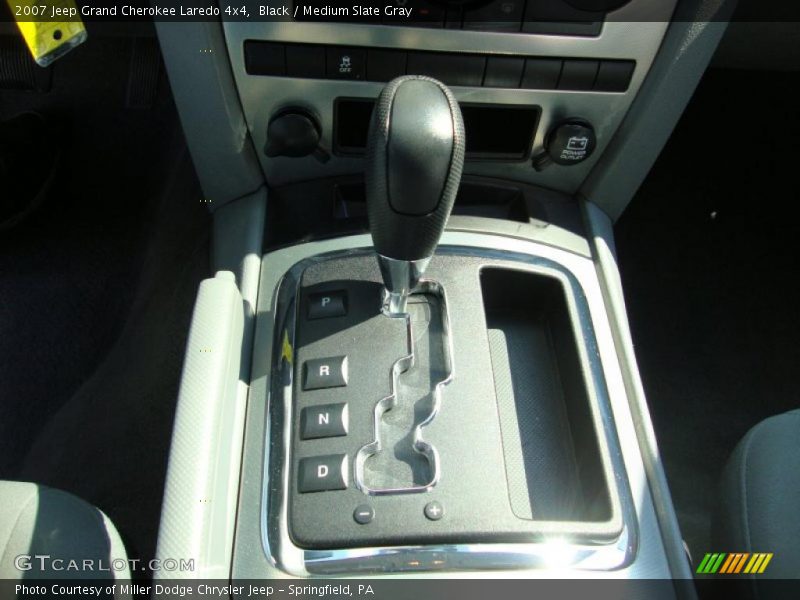 Black / Medium Slate Gray 2007 Jeep Grand Cherokee Laredo 4x4