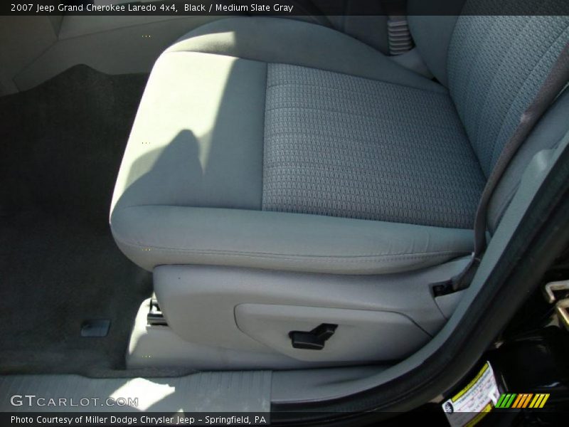 Black / Medium Slate Gray 2007 Jeep Grand Cherokee Laredo 4x4
