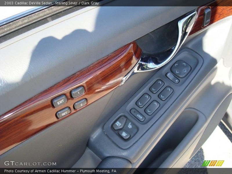 Sterling Silver / Dark Gray 2003 Cadillac DeVille Sedan