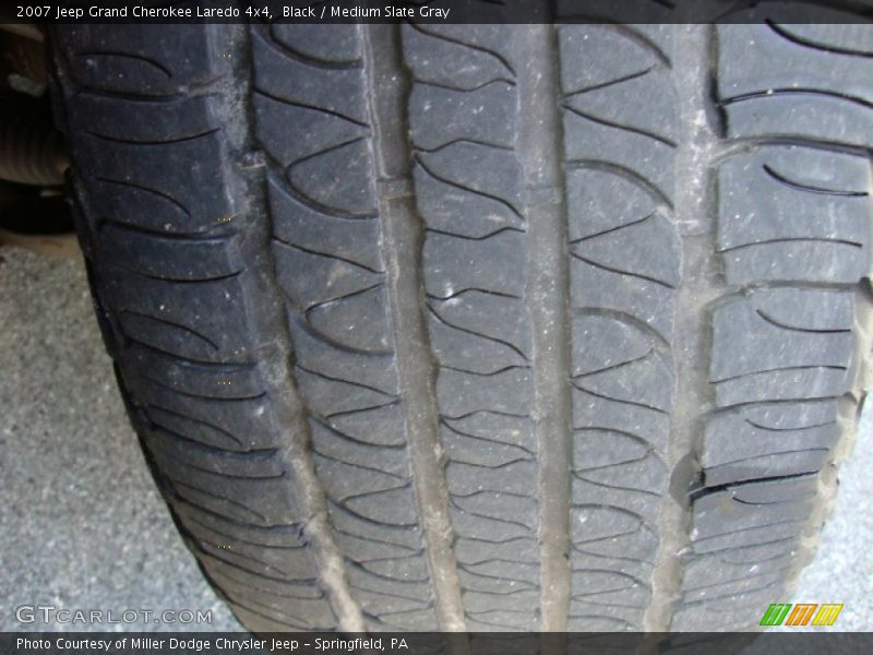 Black / Medium Slate Gray 2007 Jeep Grand Cherokee Laredo 4x4