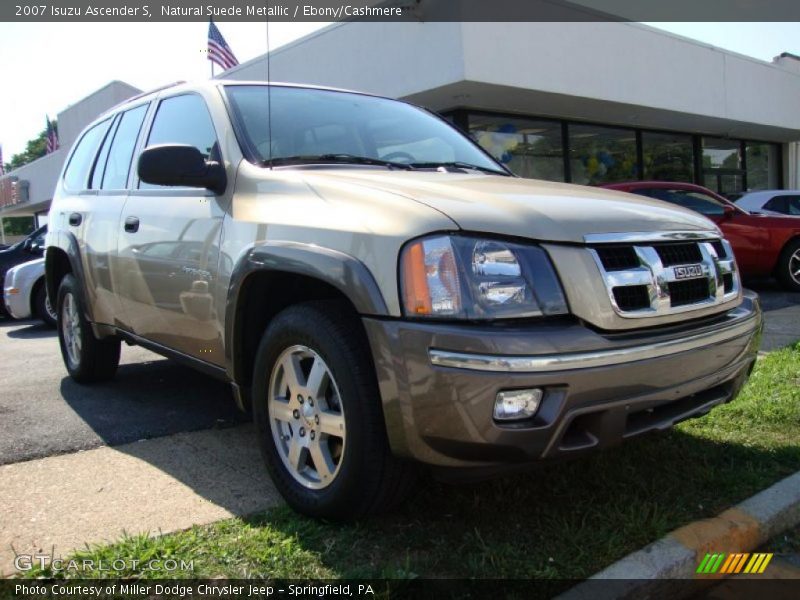 Natural Suede Metallic / Ebony/Cashmere 2007 Isuzu Ascender S
