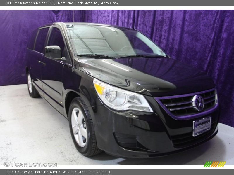 Nocturne Black Metallic / Aero Gray 2010 Volkswagen Routan SEL
