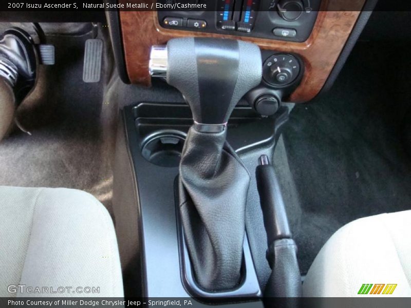 Natural Suede Metallic / Ebony/Cashmere 2007 Isuzu Ascender S