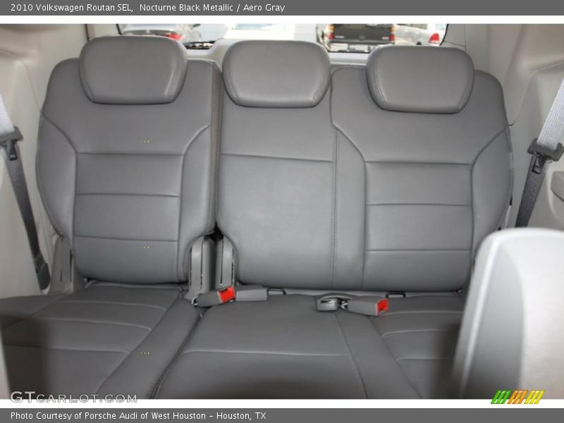Nocturne Black Metallic / Aero Gray 2010 Volkswagen Routan SEL
