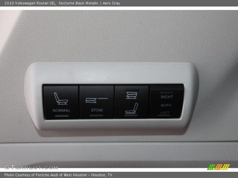 Nocturne Black Metallic / Aero Gray 2010 Volkswagen Routan SEL