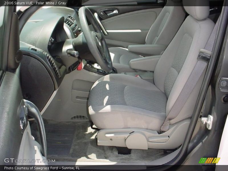 Polar White / Gray 2006 Saturn VUE