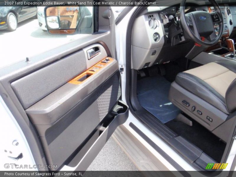 White Sand Tri Coat Metallic / Charcoal Black/Camel 2007 Ford Expedition Eddie Bauer