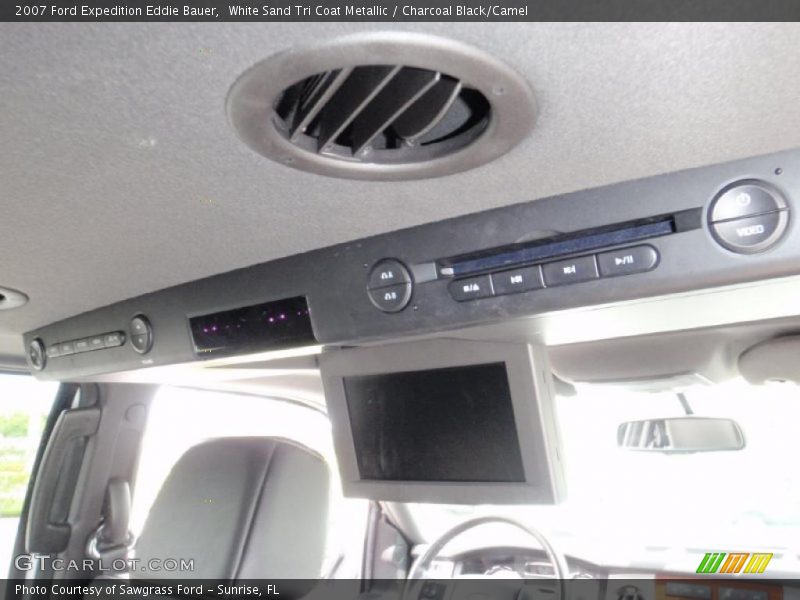 White Sand Tri Coat Metallic / Charcoal Black/Camel 2007 Ford Expedition Eddie Bauer
