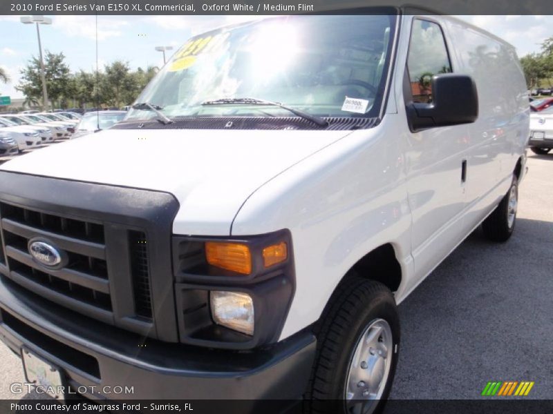 Oxford White / Medium Flint 2010 Ford E Series Van E150 XL Commericial