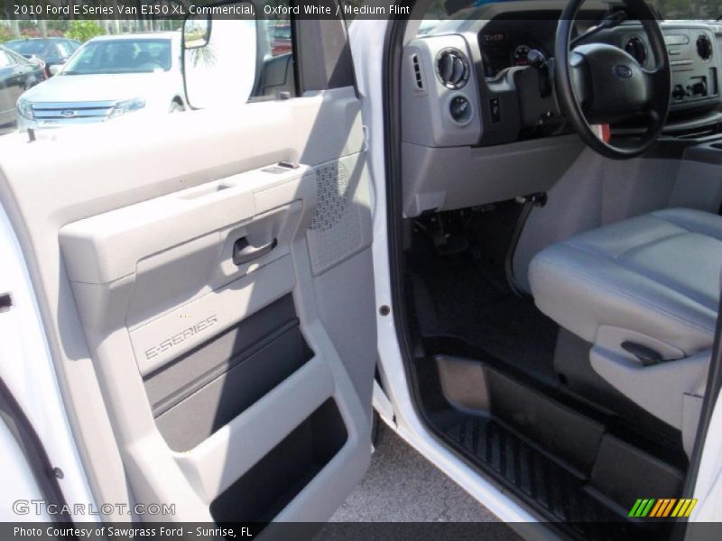Oxford White / Medium Flint 2010 Ford E Series Van E150 XL Commericial