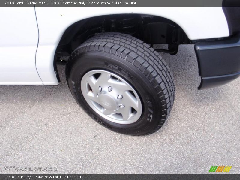 Oxford White / Medium Flint 2010 Ford E Series Van E150 XL Commericial