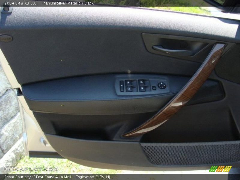 Titanium Silver Metallic / Black 2004 BMW X3 3.0i