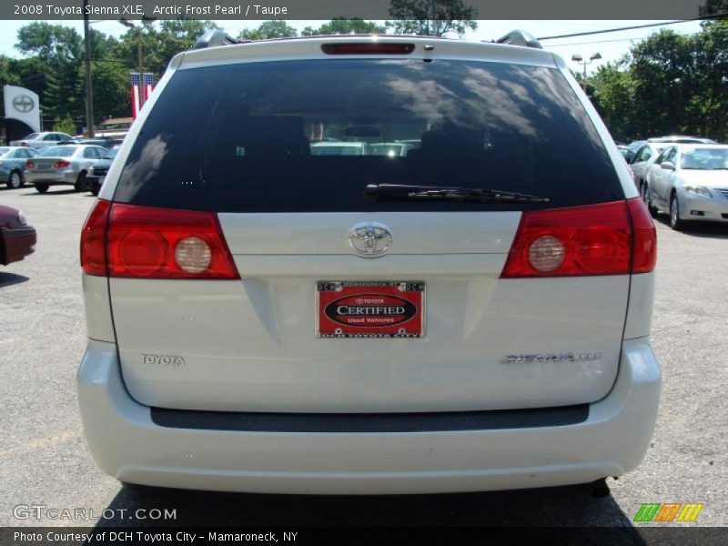 Arctic Frost Pearl / Taupe 2008 Toyota Sienna XLE