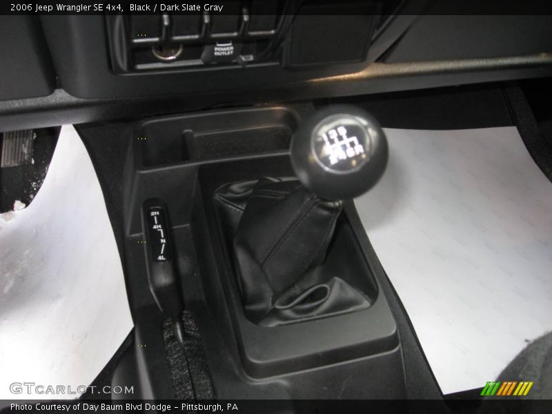 Black / Dark Slate Gray 2006 Jeep Wrangler SE 4x4