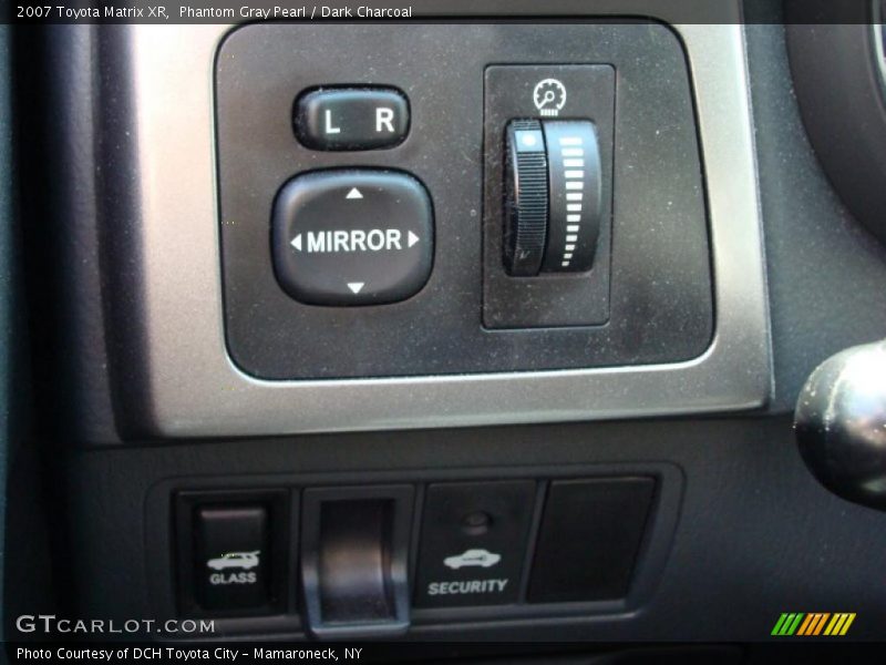 Phantom Gray Pearl / Dark Charcoal 2007 Toyota Matrix XR
