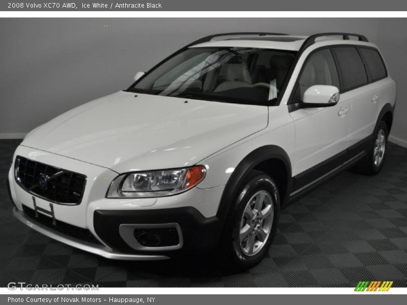 Ice White / Anthracite Black 2008 Volvo XC70 AWD