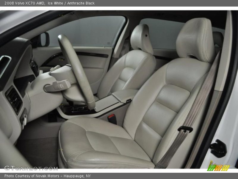Ice White / Anthracite Black 2008 Volvo XC70 AWD