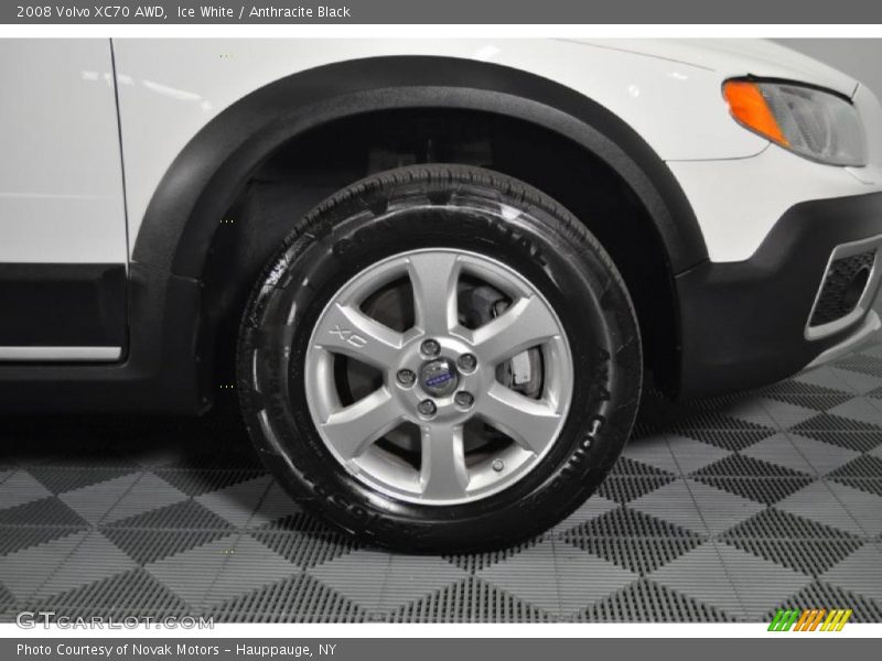 Ice White / Anthracite Black 2008 Volvo XC70 AWD