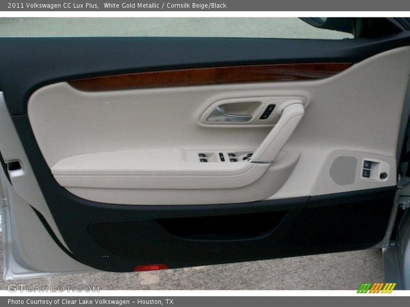 White Gold Metallic / Cornsilk Beige/Black 2011 Volkswagen CC Lux Plus